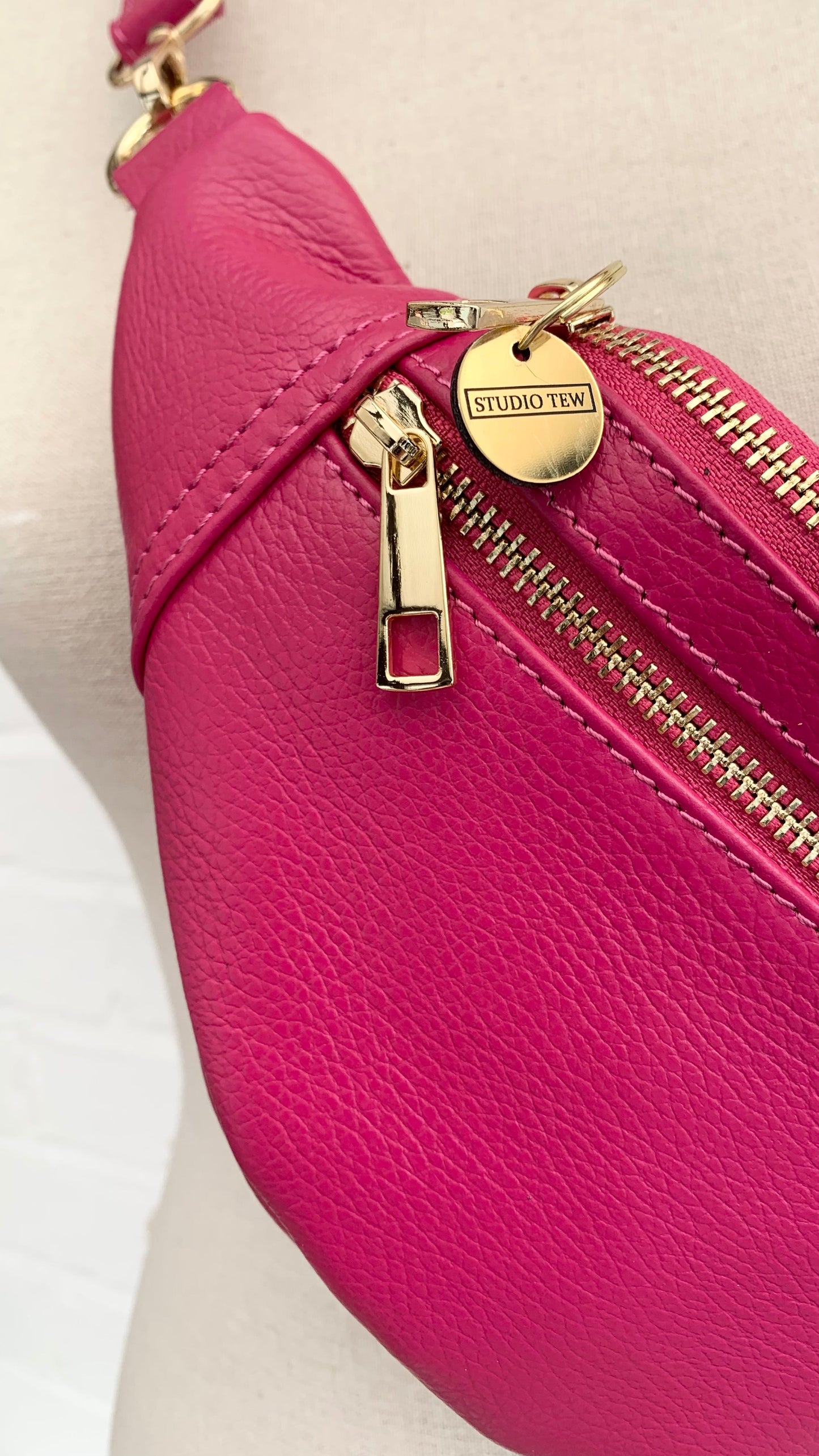 Fuchsia Leather Bag - Cecilia STUDIO TEW