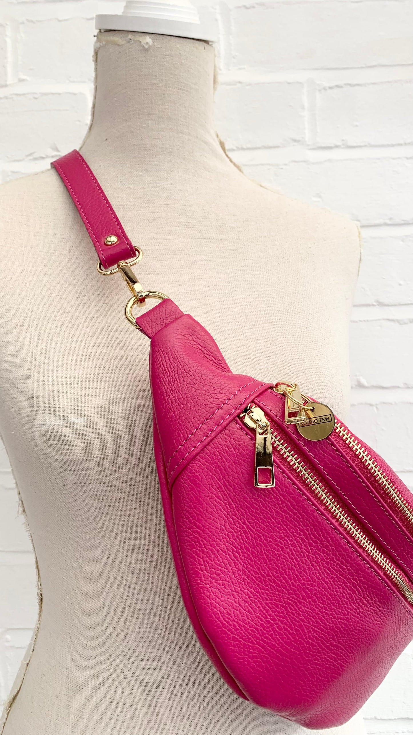 Fuchsia Leather Bag - Cecilia STUDIO TEW