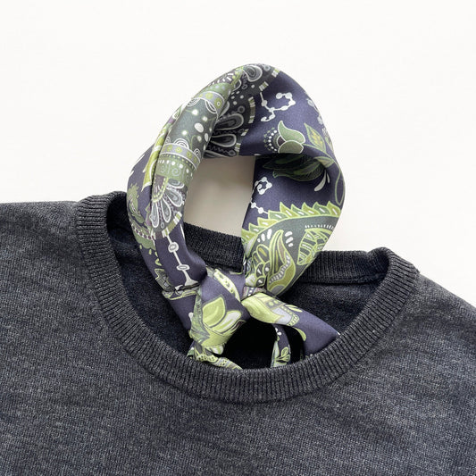 Forest Green Paisley Silk Scarf - 53cm Double-Sided Print Unisex Bandana with Hand-rolled Edges