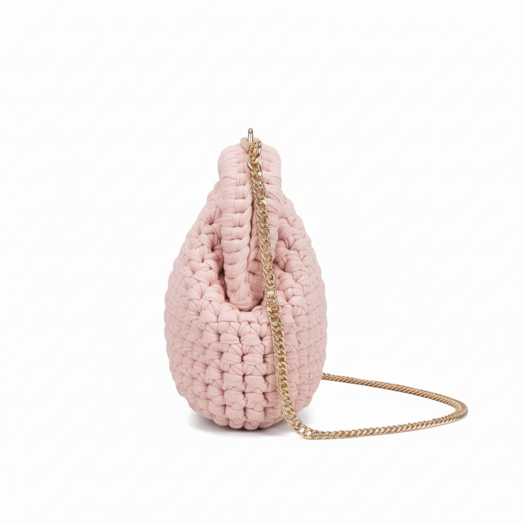 Teardrop bag side view in lighter pink