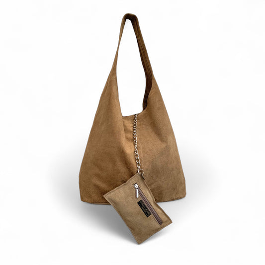 Übergroße Umhängetasche aus Wildleder in zahlreichen Farben