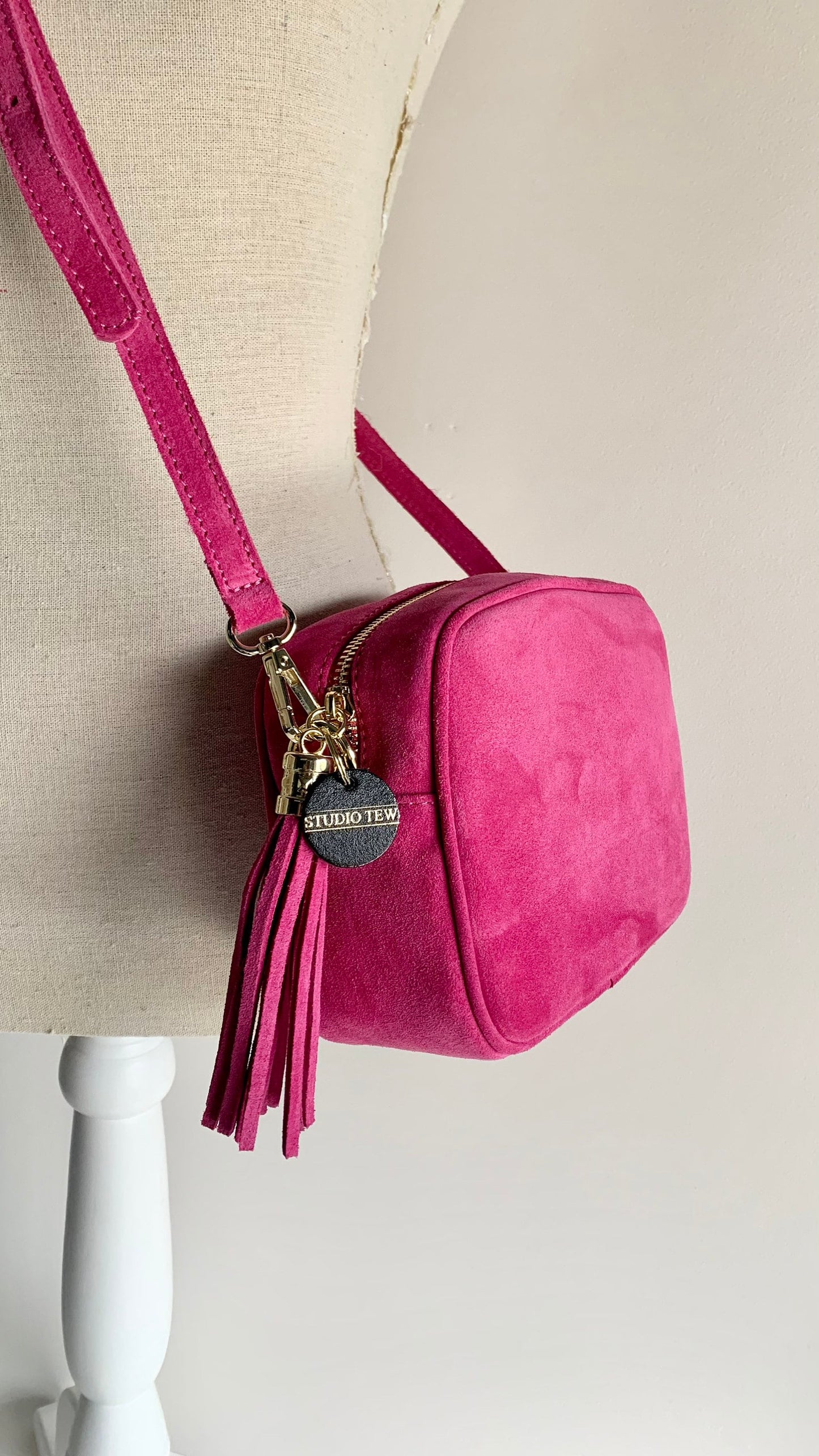 Fuchsia Suede Crossbody Bag With Tassel - Jean STUDIO TEW