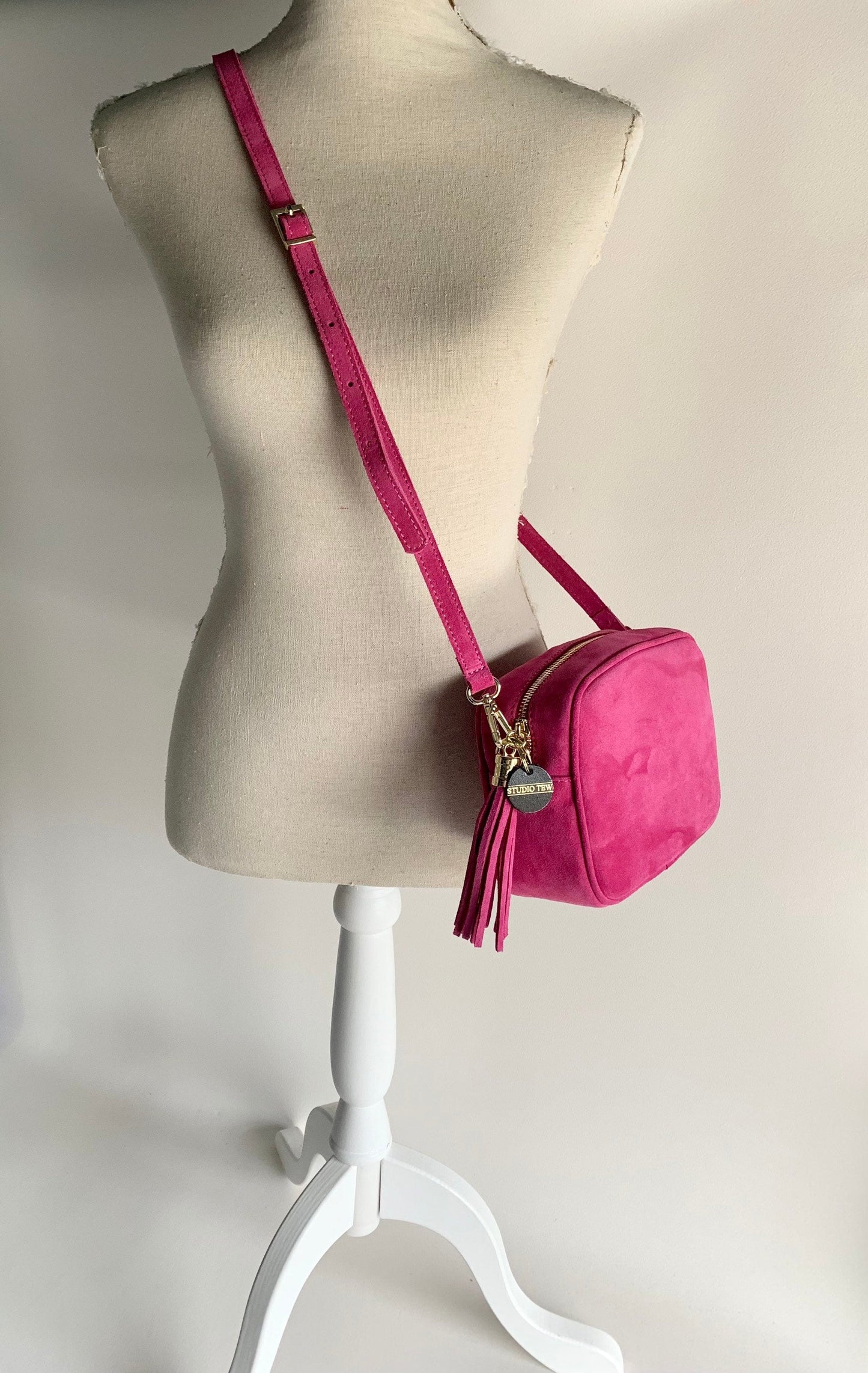 Fuchsia Suede Crossbody Bag With Tassel - Jean STUDIO TEW