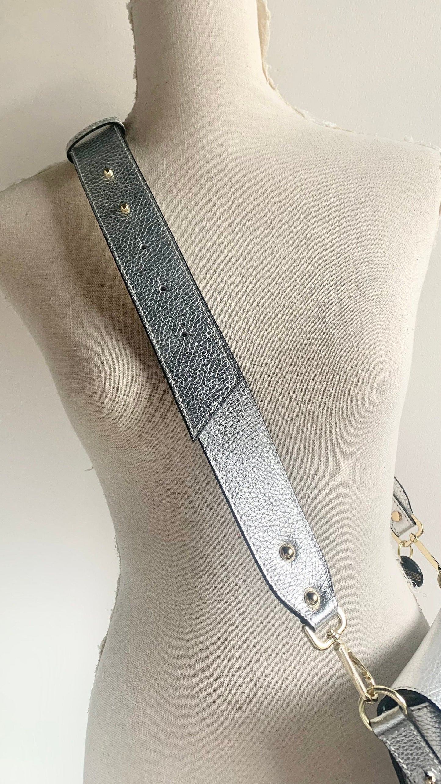 Silver Leather Compact Crossbody Bag - Vogue STUDIO TEW