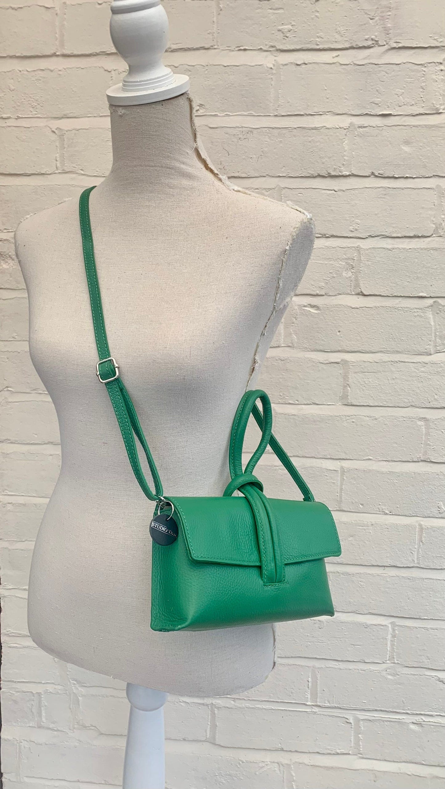 Green Leather Loop Handle Bag - Claris STUDIO TEW