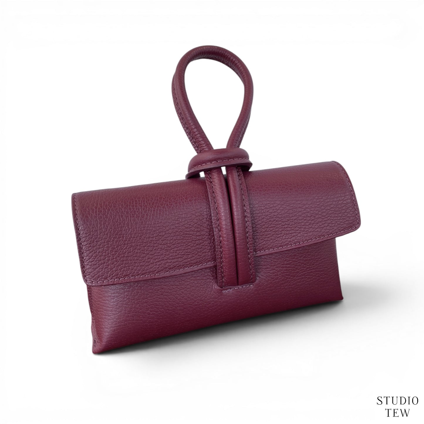 Burgundy Red - Claris
