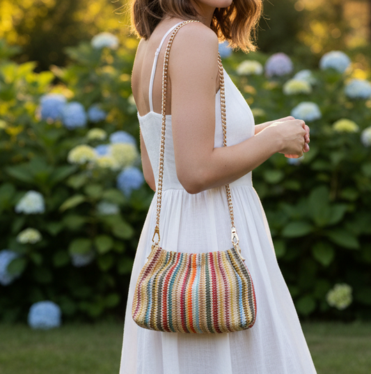 Small crochet bag - Flowing white dress