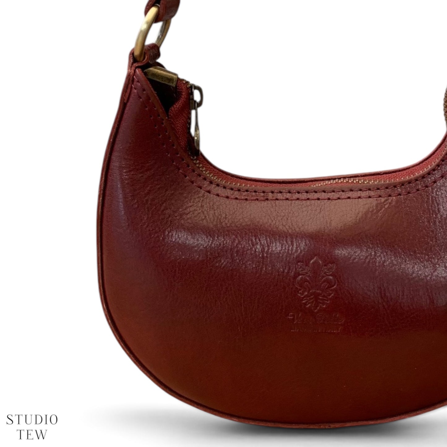Plum Red - Bridget