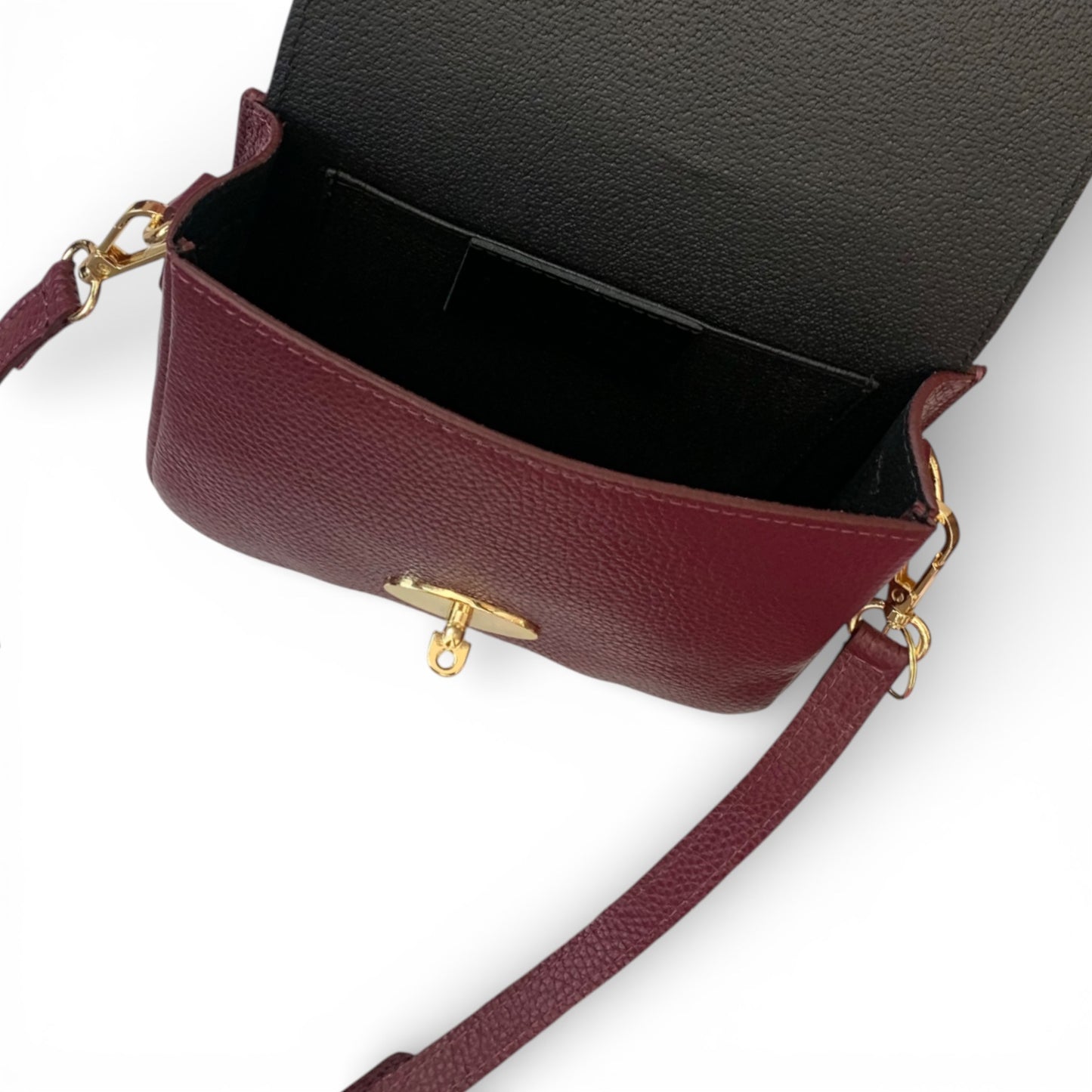 Die Cilia Bag – In zahlreichen Farben erhältlich. 