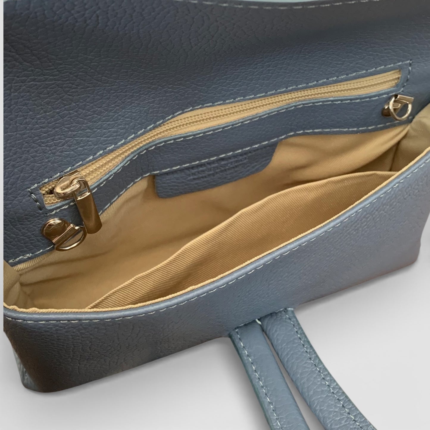 Blue - Claris - STUDIO TEW